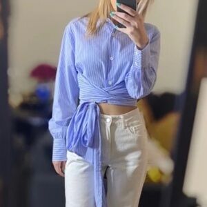 Forever 21 Contemporary Blue/White Stripe Cropped 2-Way Ties Button Up Top M EUC